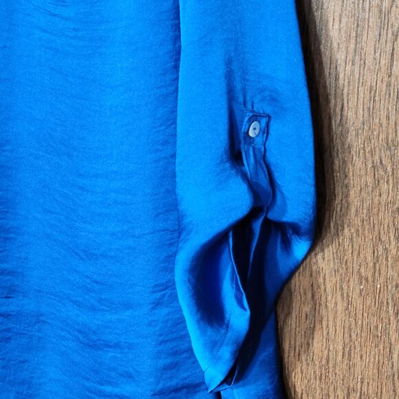 Relativity Blue 3/4 Sleeve Button-Tab Blouse - Size L, Lightweight & Stylish - Picture 4 of 11